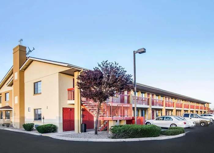 Inn Quality Near Petrified Forest